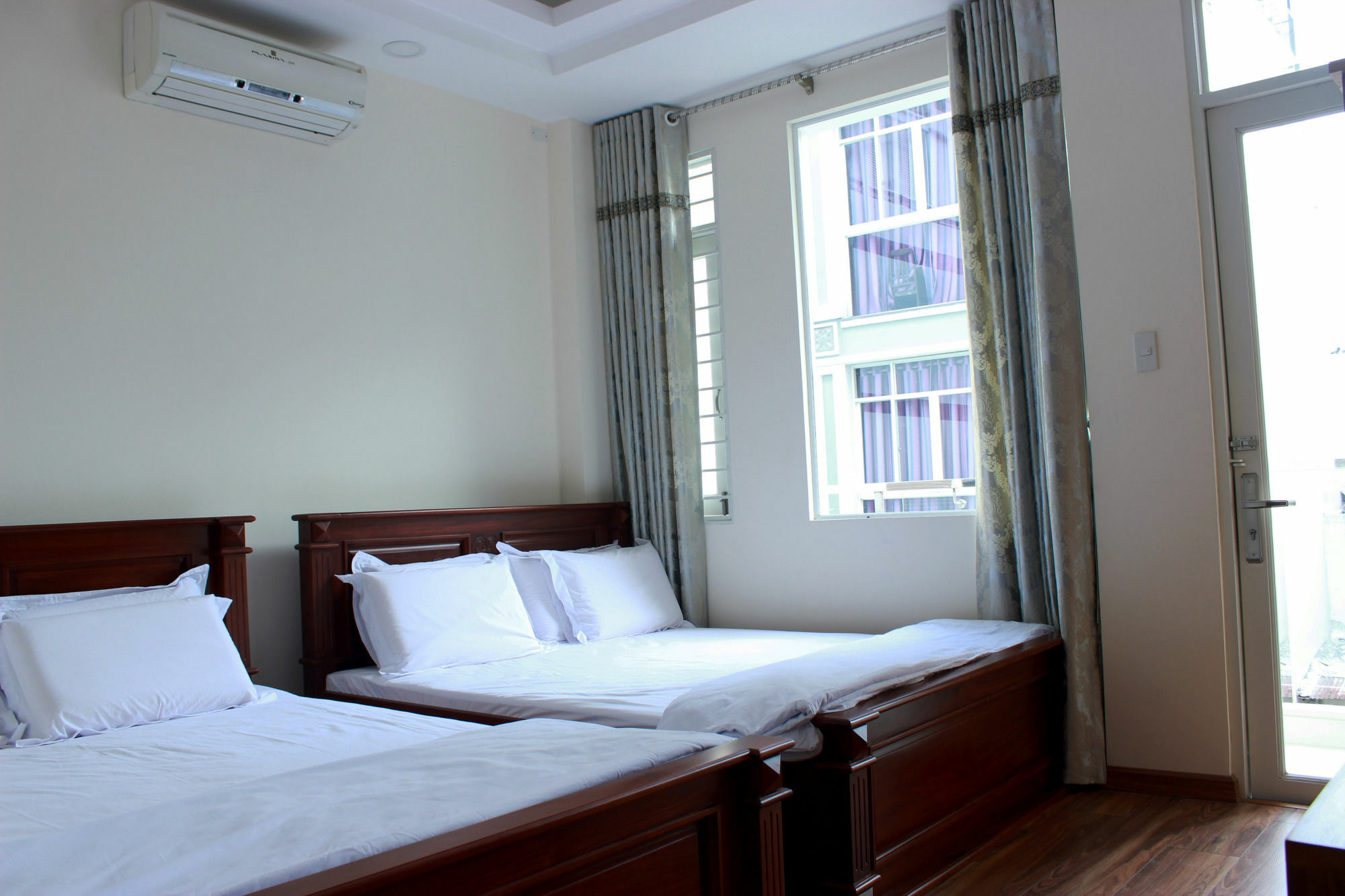 Sunny Guest House Хошимин Екстериор снимка