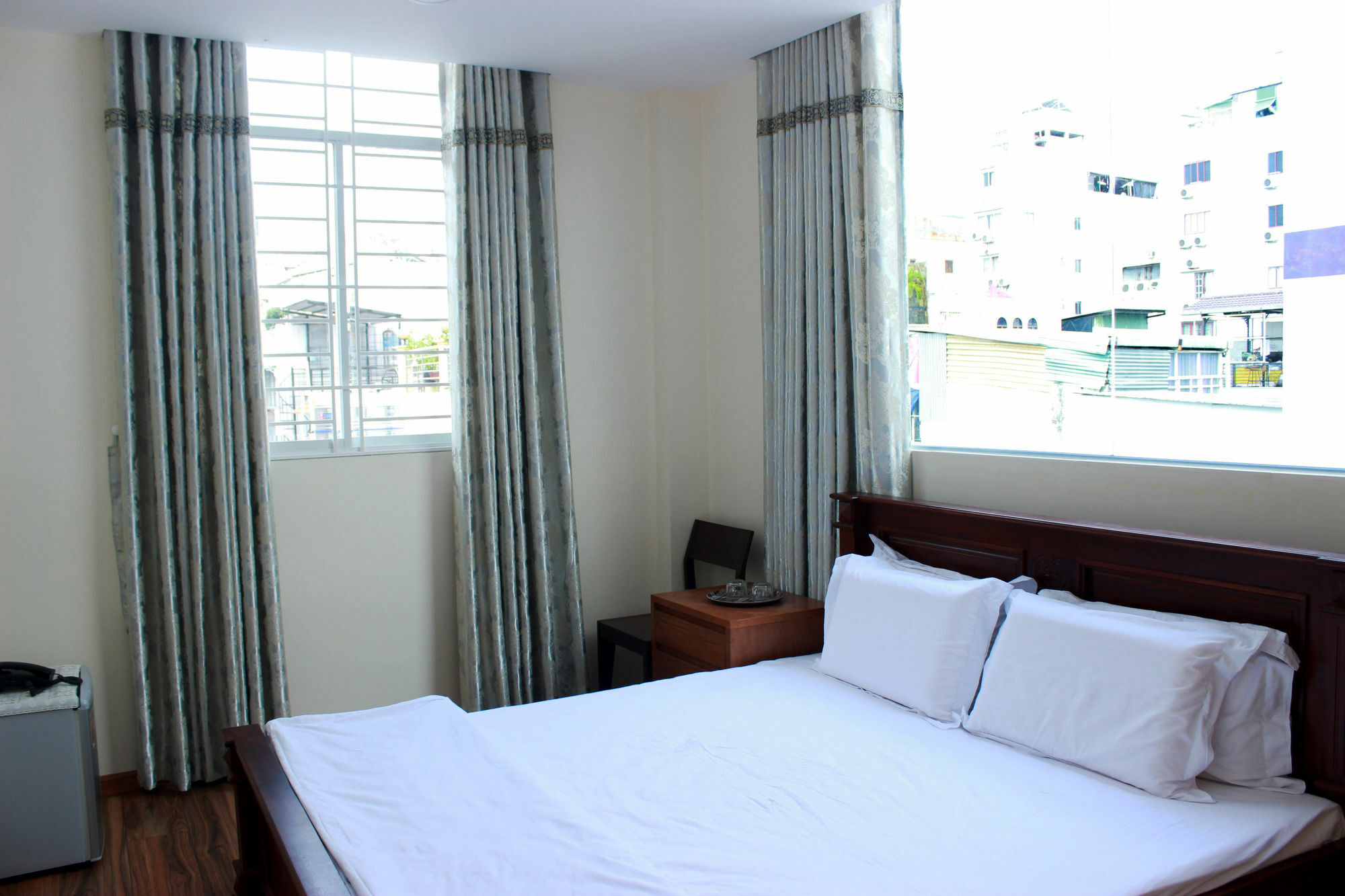 Sunny Guest House Хошимин Екстериор снимка